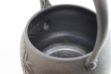 画像をギャラリービューアに読み込む, 長文堂 『ざくろ鉄瓶』 1.8L 長谷川