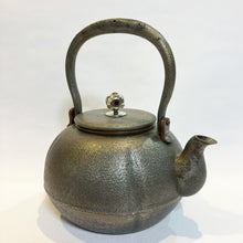 画像をギャラリービューアに読み込む, 【清穂堂】銅瓶 湯沸し 1400cc 本間丑藏